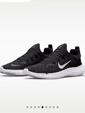 Nike Free Run 5.0 sneakers size 8.5